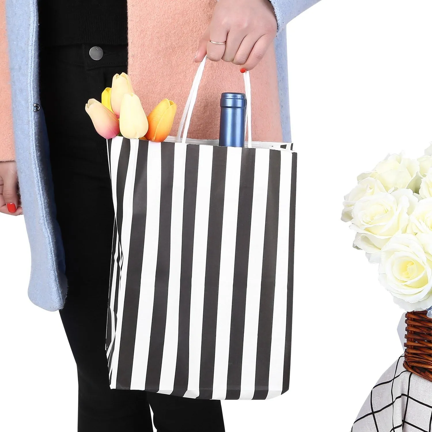 100Pcs Gift Bags 8x4.75x10.5 Inches Black And White Paper Bags With Handles Medium Striped Kraft Bag Bulk For Business, Party, Shopping, Retail, Birthday, Graduation, Halloween