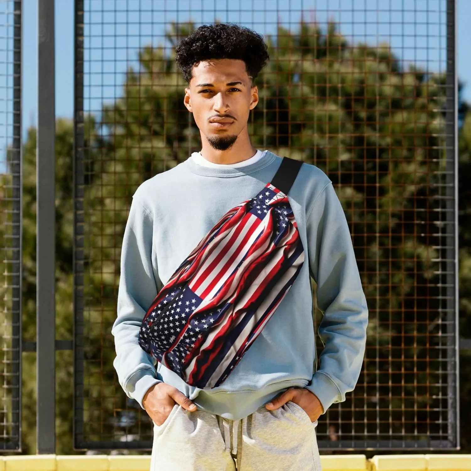 American Flag Multi-Purpose Fanny Pack and Crossbody Bag - High Capacity with Zipper Pockets, Ideal for Men and Women