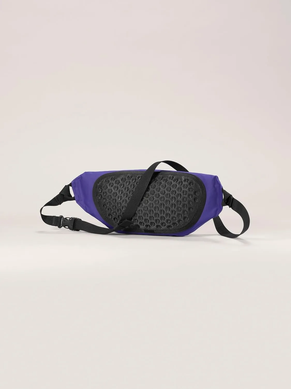 Arc'teryx Granville Crossbody Bag | Versatile Weather-Resistant 3L Bag