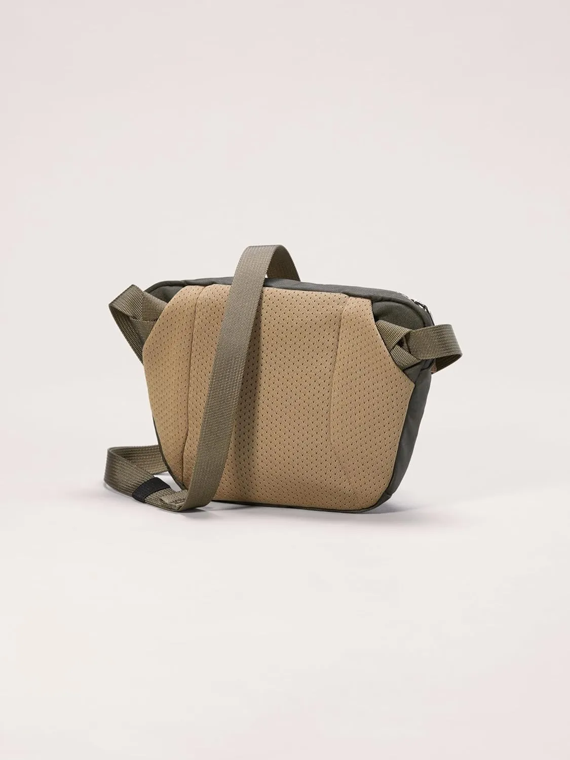 Arc'teryx Mantis 1 Waist Pack | Versatile 1.5L Waist Pack