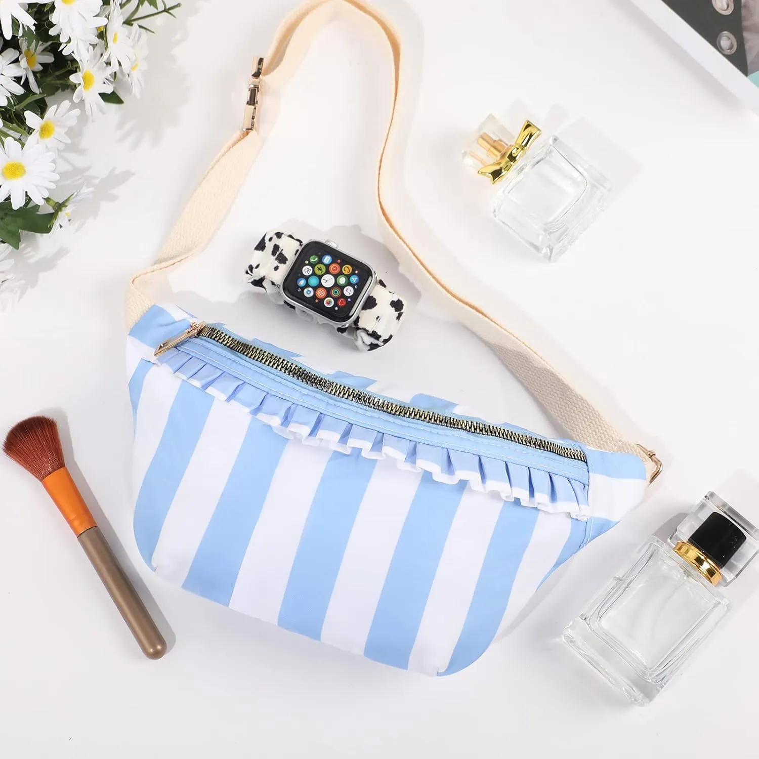 Belt Bag for Women Gingham Ruffle Crossbody Fanny Pack with Adjustable Strap,Mini Fashion Waist Pack Bag Bum bag for Traveling Hiking Cycling Running Casual (Blue) ﻿ ﻿