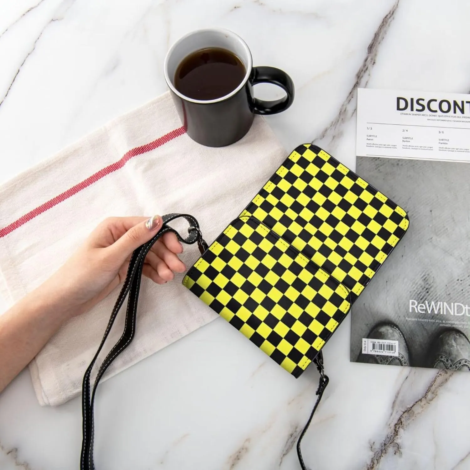 Black and Yellow Checkered Flag Leather Crossbody Phone Purse for Women Cute Wallet Bags Lightweight Mini Sling Bag