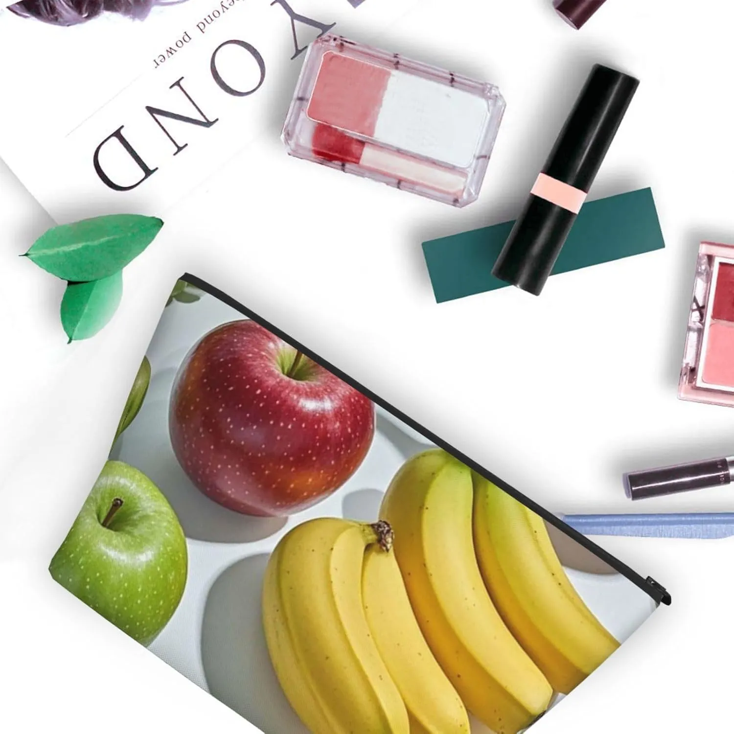 Cosmetic Bag Portable Makeup Bag Fruits Toiletry Bag Large Capacity Zipper Pouch Waterproof Toiletry Pouch Makeup Organizer Case for Women Men