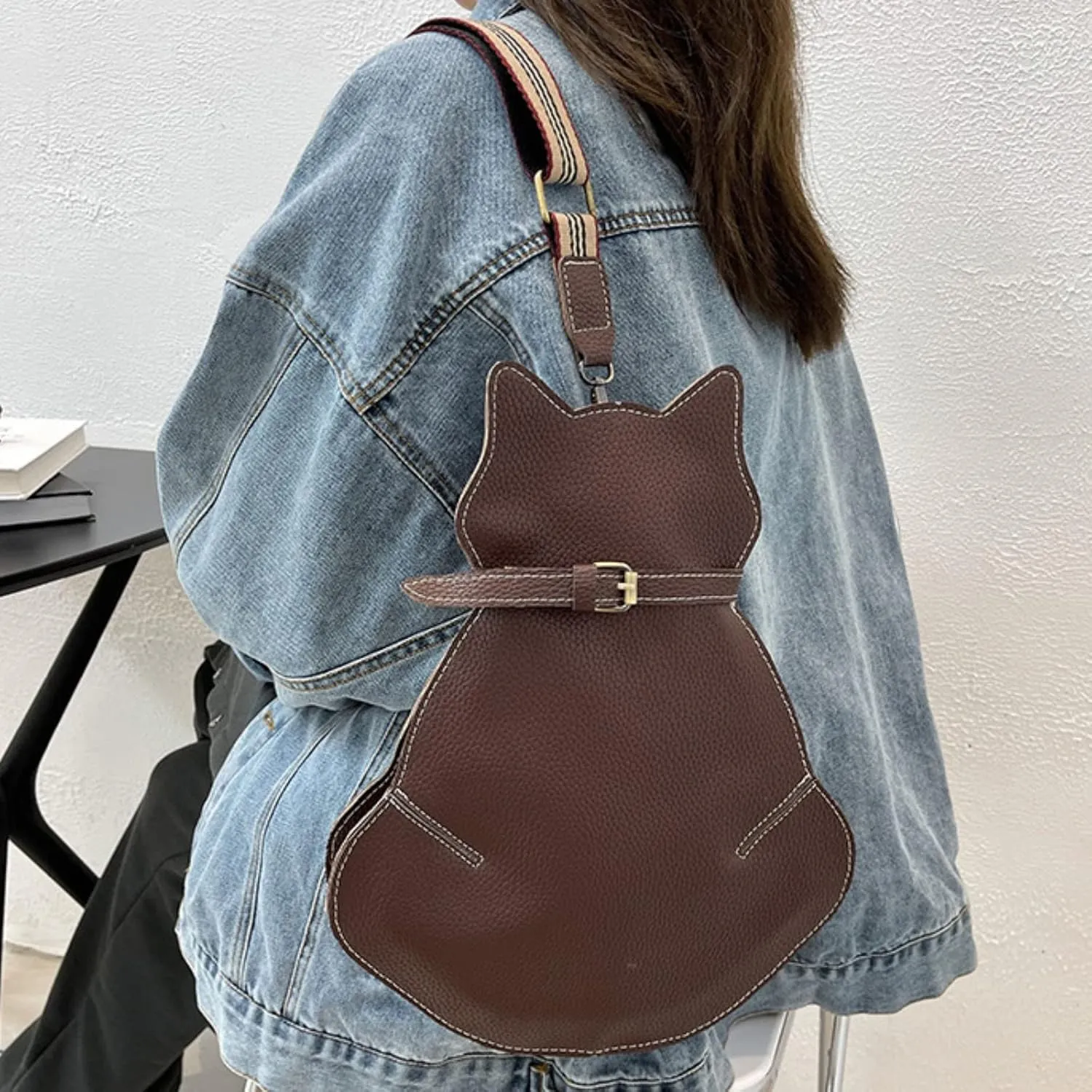 Cute Cat Bag New Personality One Shoulder Messenger Bag Fashion Chest Bags Geographic Messenger Bags (Coffee, One Size)