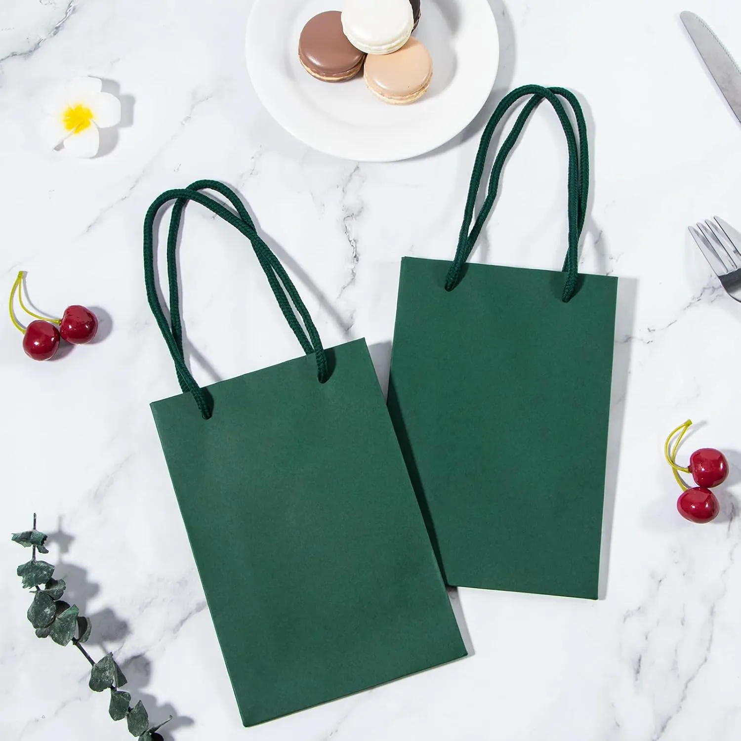 Dark Green Gift Bags 50 Pack, Sdootjewelry Small Green Gift Bags, 5.1” x 2.4” x 7.5” Small Gift Bags Paper Bags with Handles, Deep Green Mini Gift Bags, Shopping Bags for Small Business, Retail and Shopping