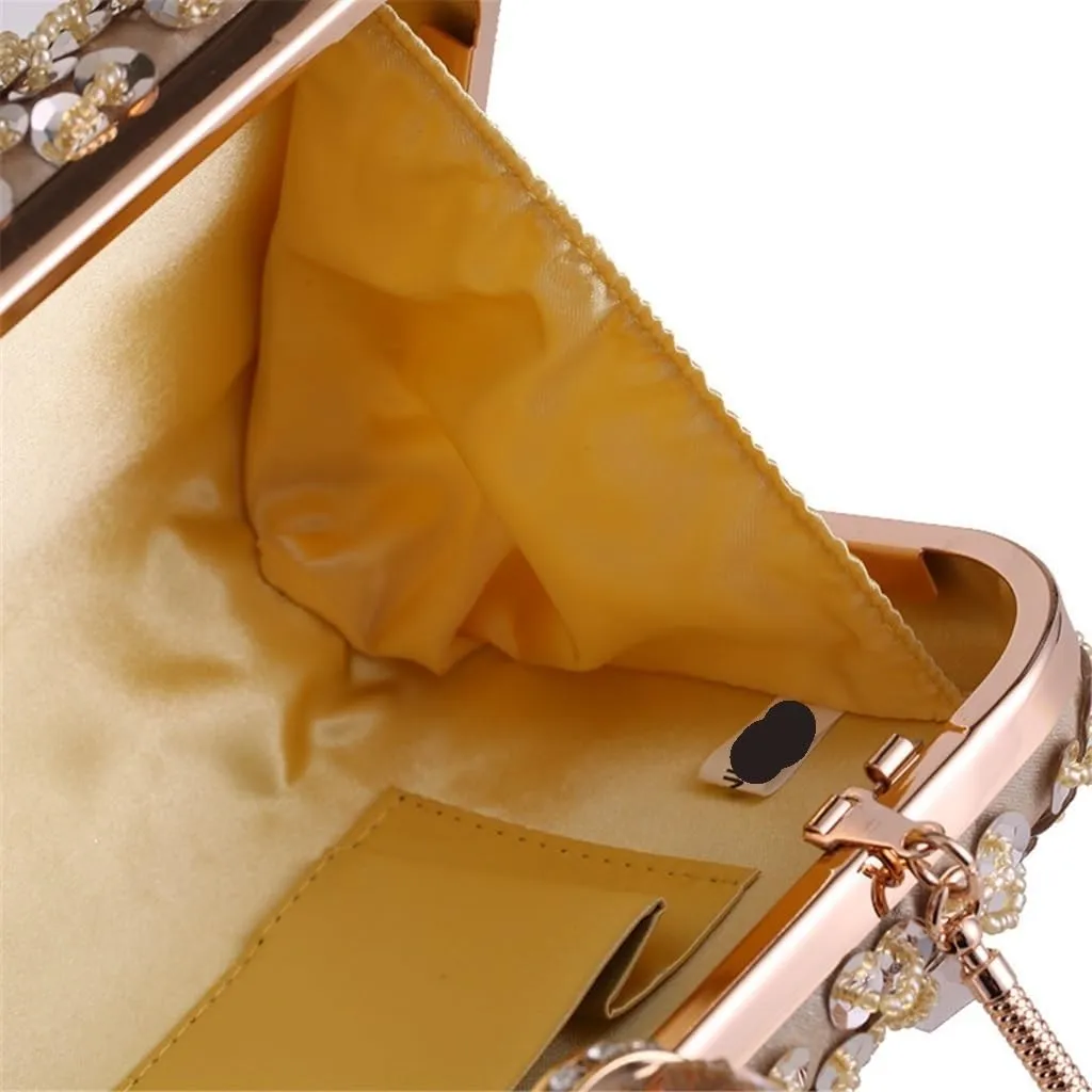 E-commerce source new women's beaded dinner bag clutch bag hard box small square bag ladies dress bag