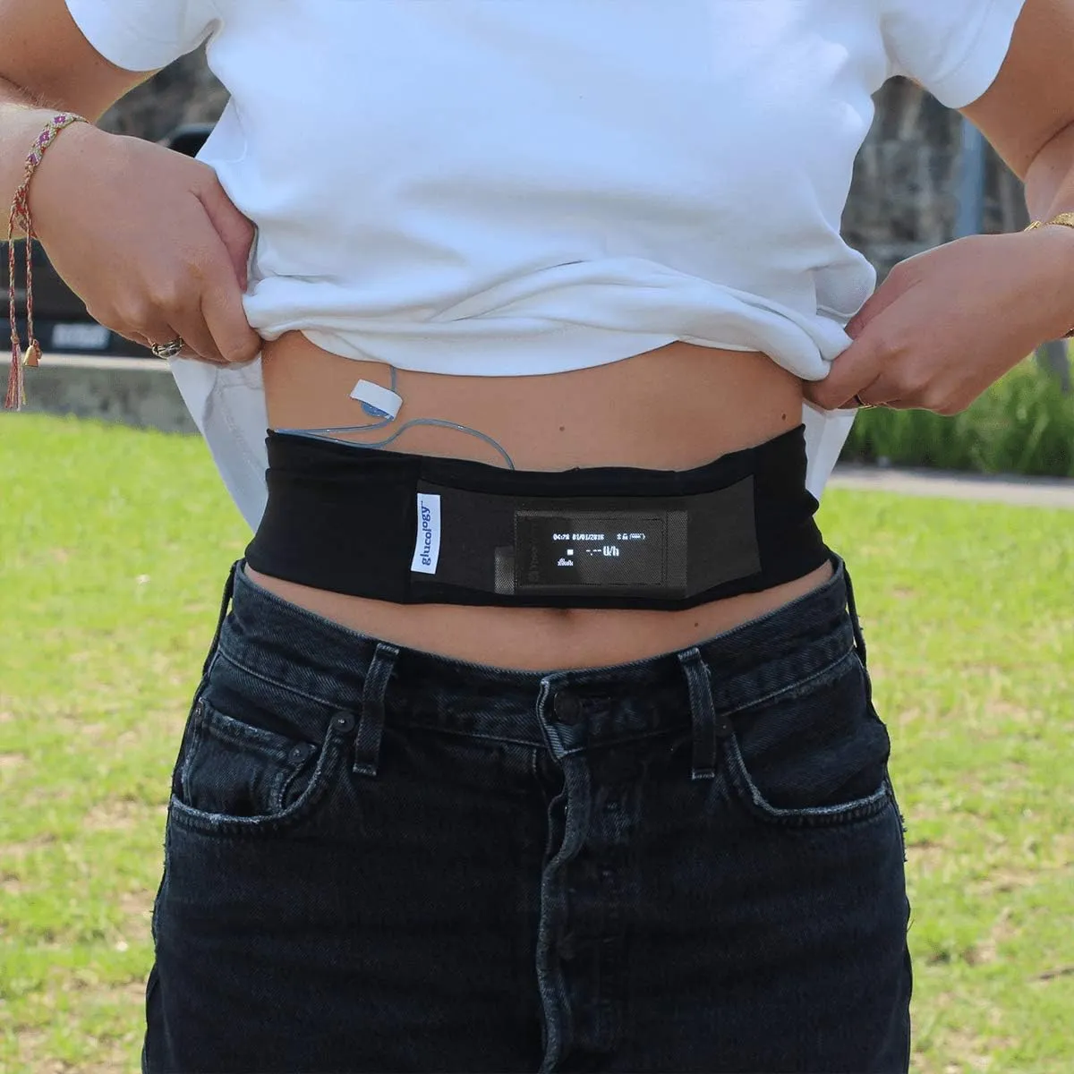 Insulin Pump Holder Waist Belt for Kids, Breathable, Elastic & Soft Fabric with Mesh for Easy Viewing, Ideal for Sleeping and Daily Use (18''–22'', Black)