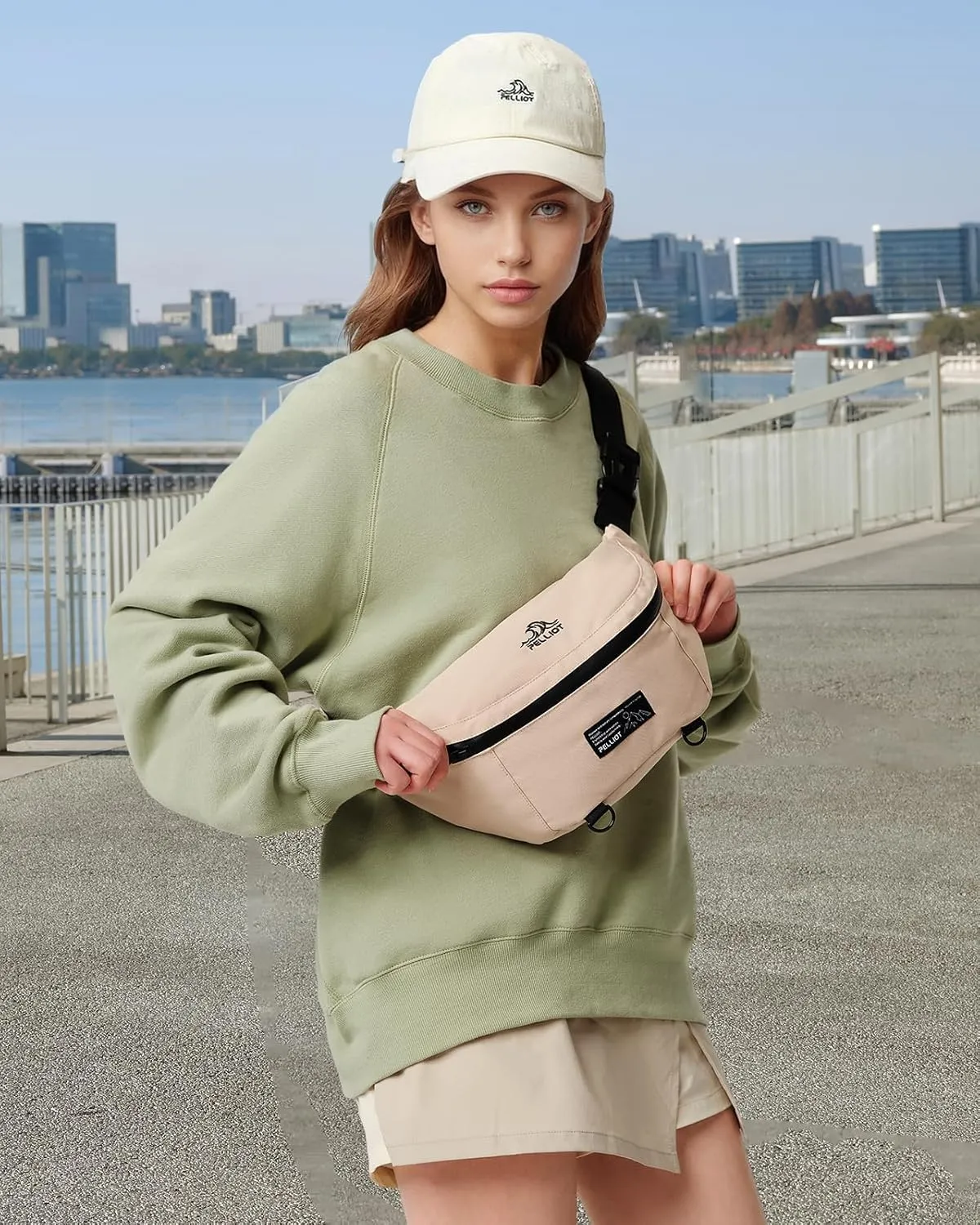 Large Fanny Pack Crossbody Bag Water Repellent Waist Pack Adjustable Belt Bag for Travel Hiking Running Cycling Men Women White
