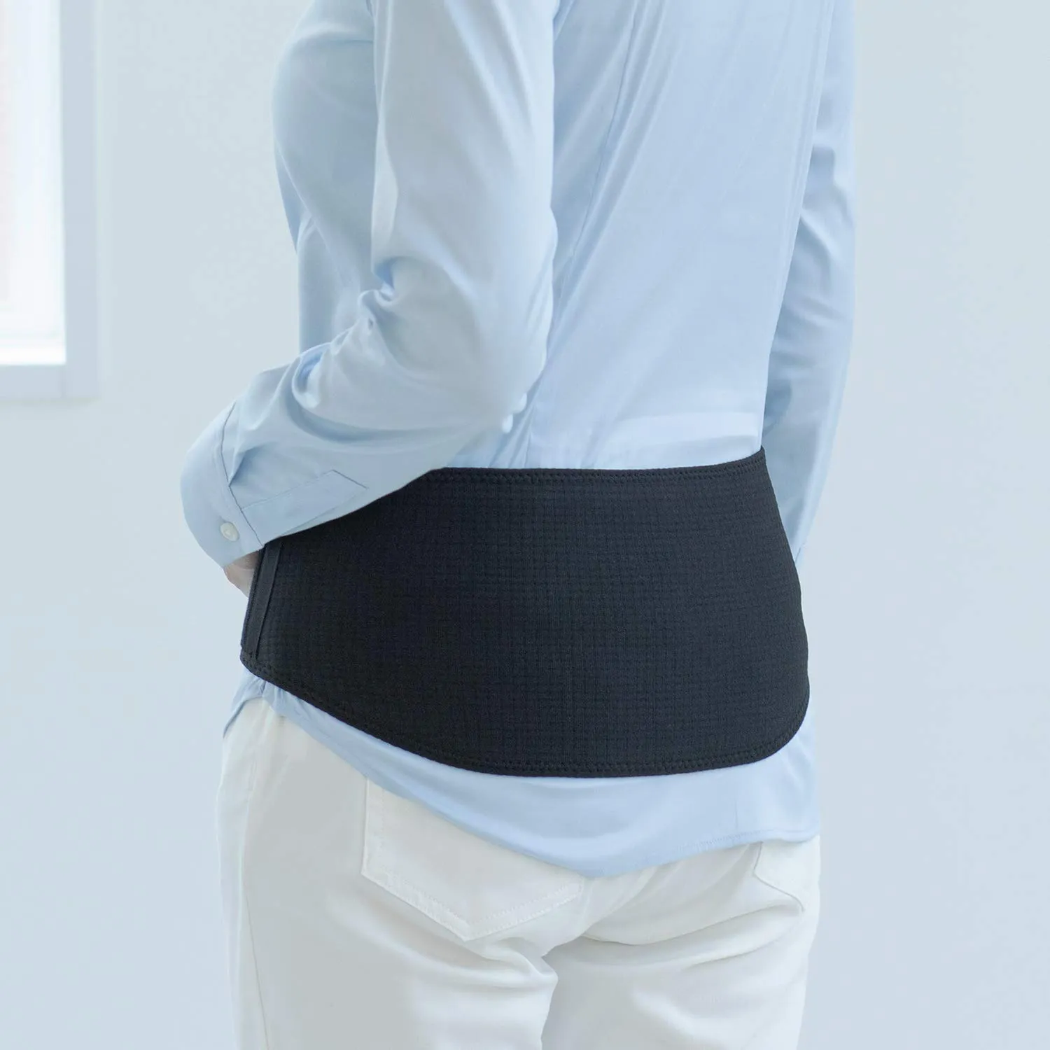 Phiten Metax Waist Belt, Black, Small/Medium
