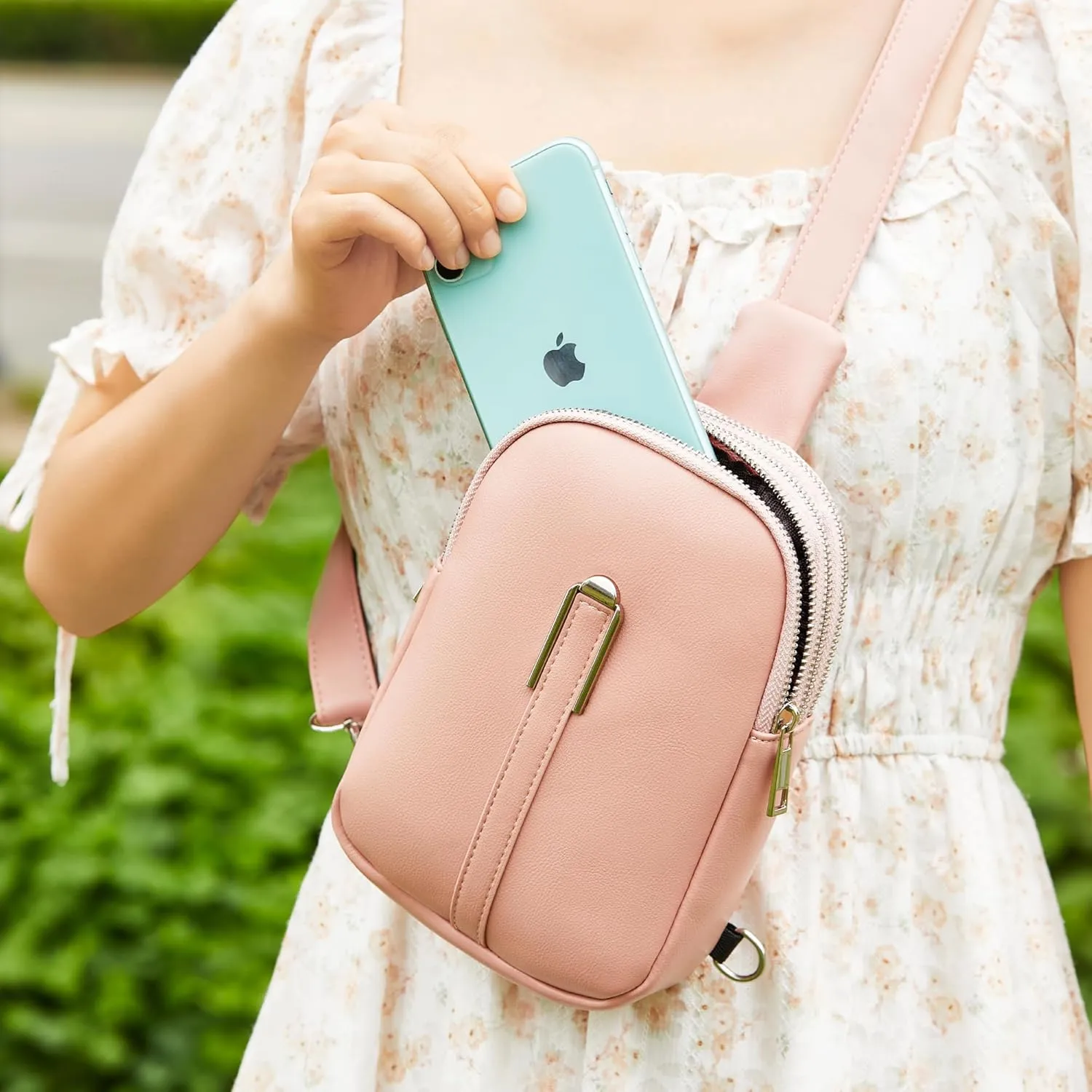 Small Crossbody Bag, Pink, PU Leather, 5.51" x 3.14" x 7.87", 3 Pockets, Zipper Closure, Adjustable Strap, Unisex, Fashion, Versatile, Lightweight, Practical
