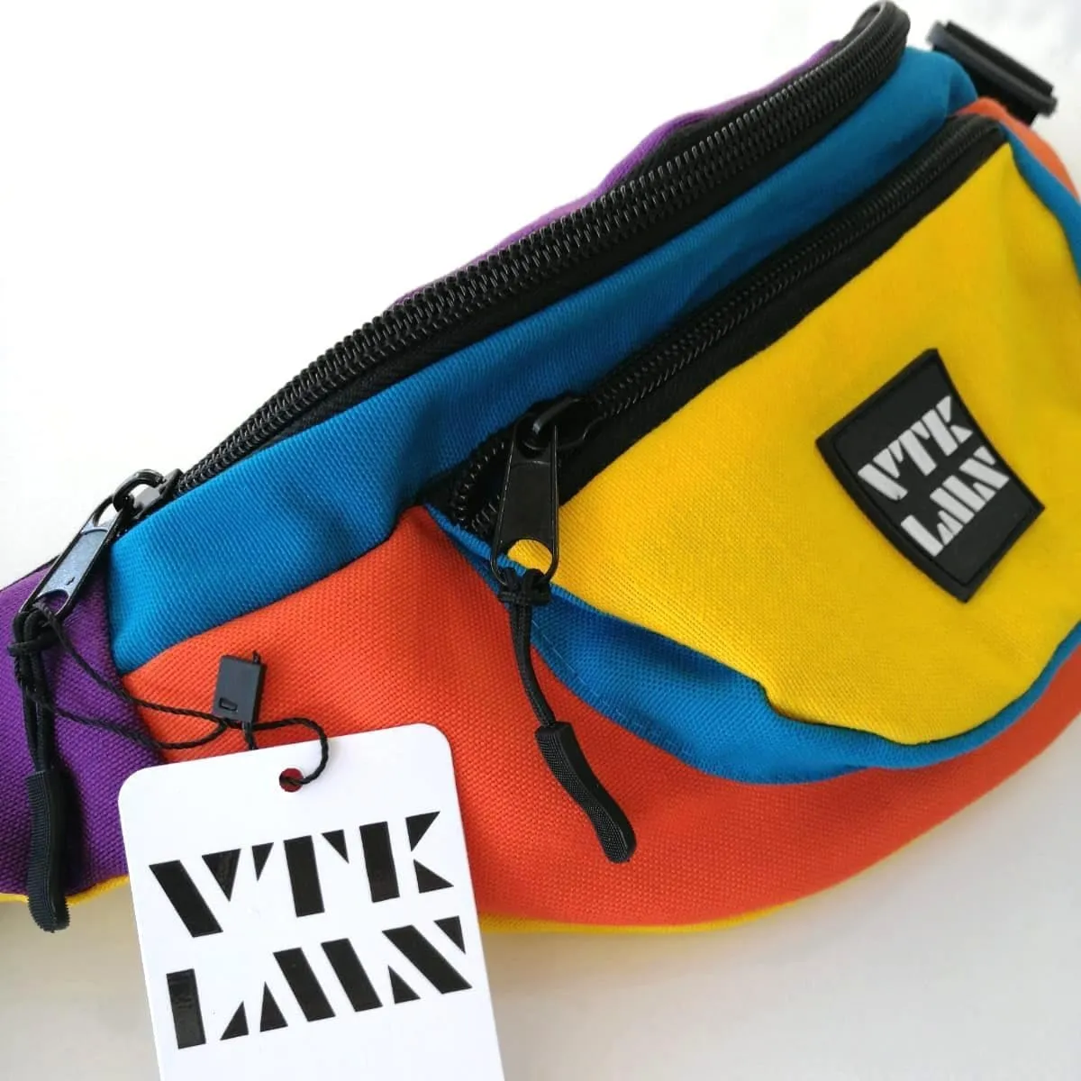 Vatkalimon Colourful Fanny Packs - Fanny Packs for Women, Sling For Men, Unisex Belt Bag for Walking, Travel Essentials, Stylish Bum Bags for Hiking, Running & Daily Use