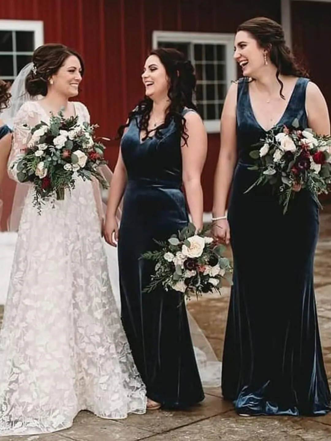 Velvet Mermaid Bridesmaid Dresses for Women Floor Length Sleeveless Formal Evening Gown